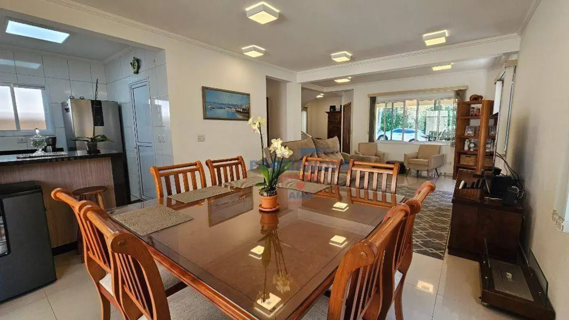 Foto 5 de Casa de Condomínio com 3 quartos à venda, 250m2 em Chácara Ondas Verdes, Cotia - SP