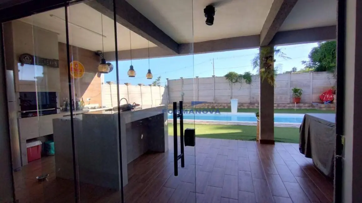 Foto 6 de Casa de Condomínio com 4 quartos à venda, 360m2 em Vargem Grande Paulista - SP