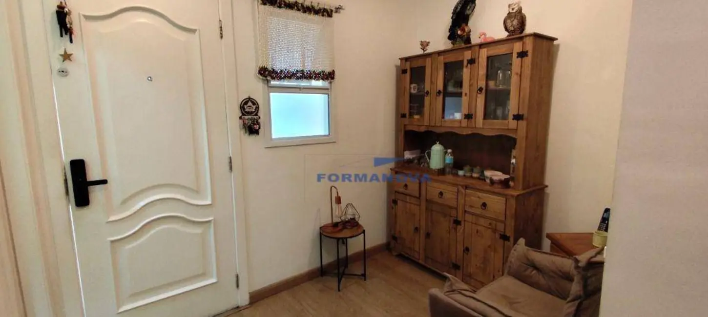 Foto 4 de Casa de Condomínio com 4 quartos à venda, 200m2 em Granja Viana, Cotia - SP