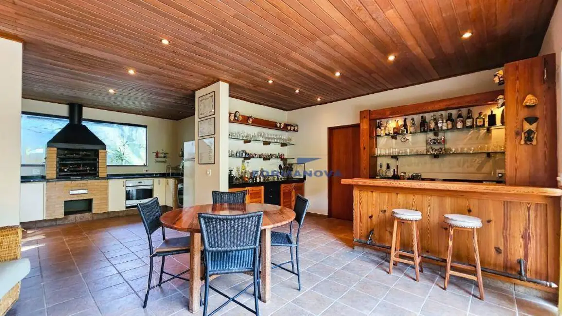 Casa de Condomínio com 4 quartos à venda, 4908m2 em Chácara Granja Velha, Carapicuiba - SP - imagem 9 Foto 9 de Casa de Condomínio com 4 quartos à venda, 4908m2 em Chácara Granja Velha, Carapicuiba - SP