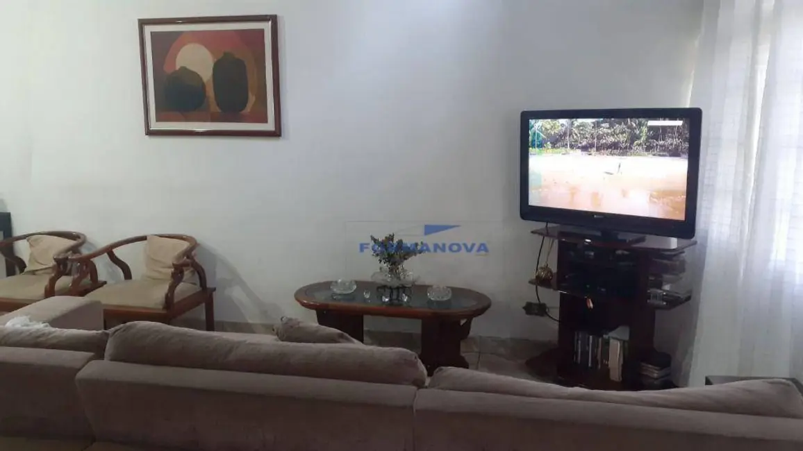 Casa de Condomínio com 3 quartos à venda, 600m2 em Jardim do Golf I, Jandira - SP - imagem 4 Foto 4 de Casa de Condomínio com 3 quartos à venda, 600m2 em Jardim do Golf I, Jandira - SP