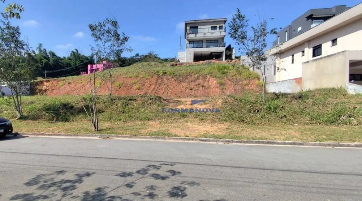 Foto 1 de Terreno / Lote à venda, 404m2 em Cotia - SP