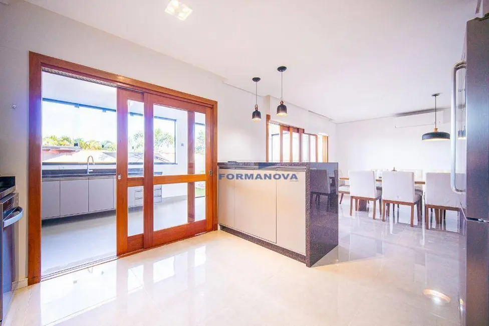 Casa de Condomínio com 5 quartos à venda, 362m2 em São Paulo II, Cotia - SP - imagem 7 Foto 7 de Casa de Condomínio com 5 quartos à venda, 362m2 em São Paulo II, Cotia - SP