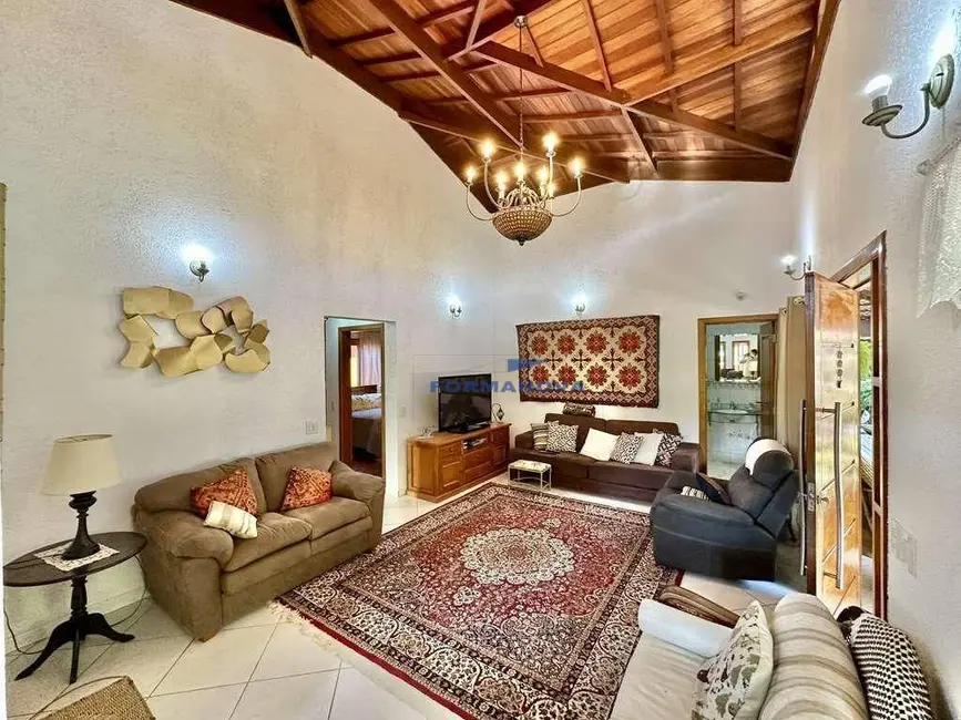 Casa de Condomínio com 3 quartos à venda, 1100m2 em Pousada dos Bandeirantes, Carapicuiba - SP - imagem 8 Foto 8 de Casa de Condomínio com 3 quartos à venda, 1100m2 em Pousada dos Bandeirantes, Carapicuiba - SP