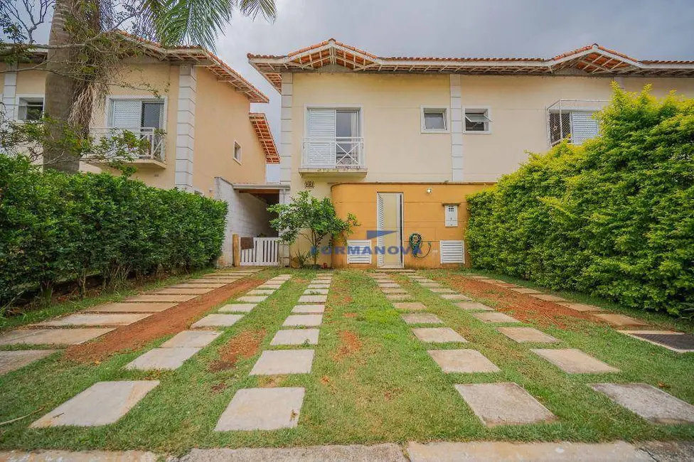 Foto 2 de Casa de Condomínio com 3 quartos à venda, 284m2 em Vila Santo Antônio do Portão, Cotia - SP