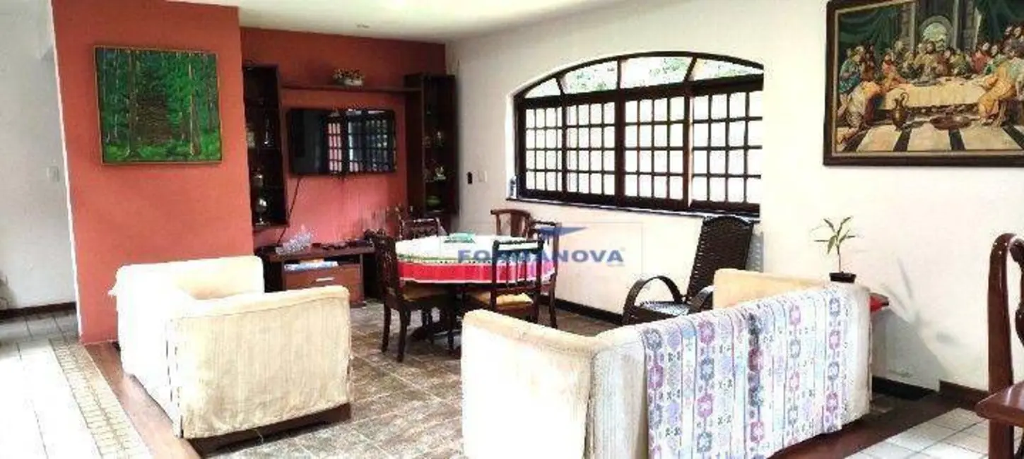 Casa de Condomínio com 4 quartos à venda, 1378m2 em Granja Caiapiá, Cotia - SP - imagem 9 Foto 9 de Casa de Condomínio com 4 quartos à venda, 1378m2 em Granja Caiapiá, Cotia - SP