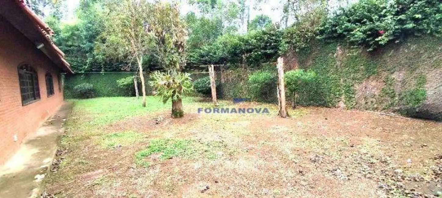 Casa de Condomínio com 4 quartos à venda, 1378m2 em Granja Caiapiá, Cotia - SP - imagem 6 Foto 6 de Casa de Condomínio com 4 quartos à venda, 1378m2 em Granja Caiapiá, Cotia - SP