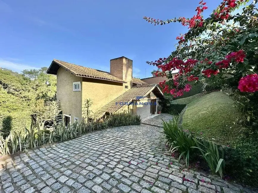 Foto 2 de Casa de Condomínio com 3 quartos à venda, 1020m2 em Chácara dos Lagos, Carapicuiba - SP