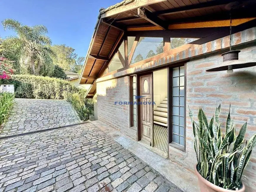 Foto 4 de Casa de Condomínio com 3 quartos à venda, 1020m2 em Chácara dos Lagos, Carapicuiba - SP