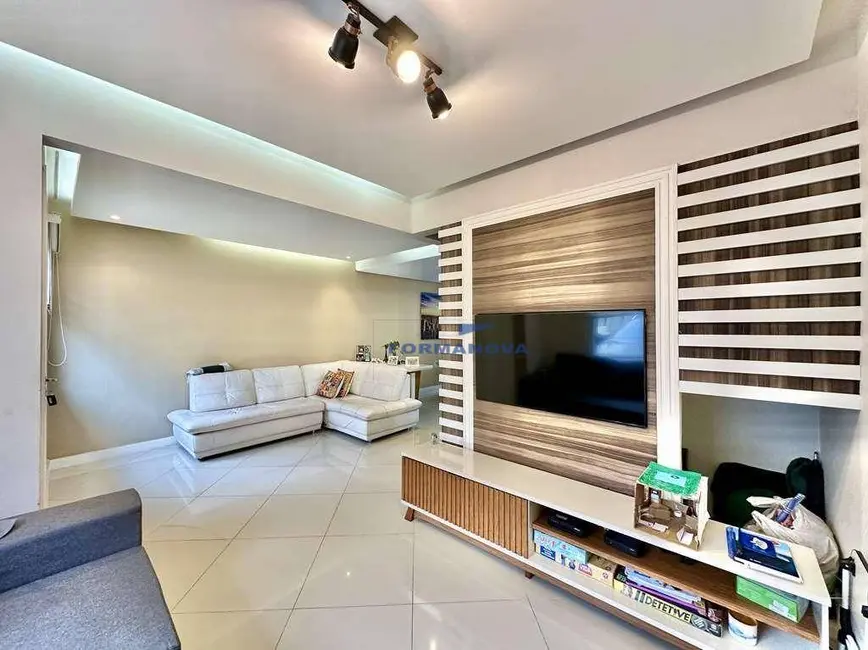 Foto 8 de Casa de Condomínio com 3 quartos à venda, 103m2 em Jardim Passárgada I, Cotia - SP