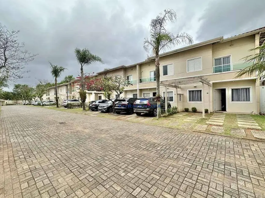 Foto 2 de Casa de Condomínio com 3 quartos à venda, 103m2 em Jardim Passárgada I, Cotia - SP