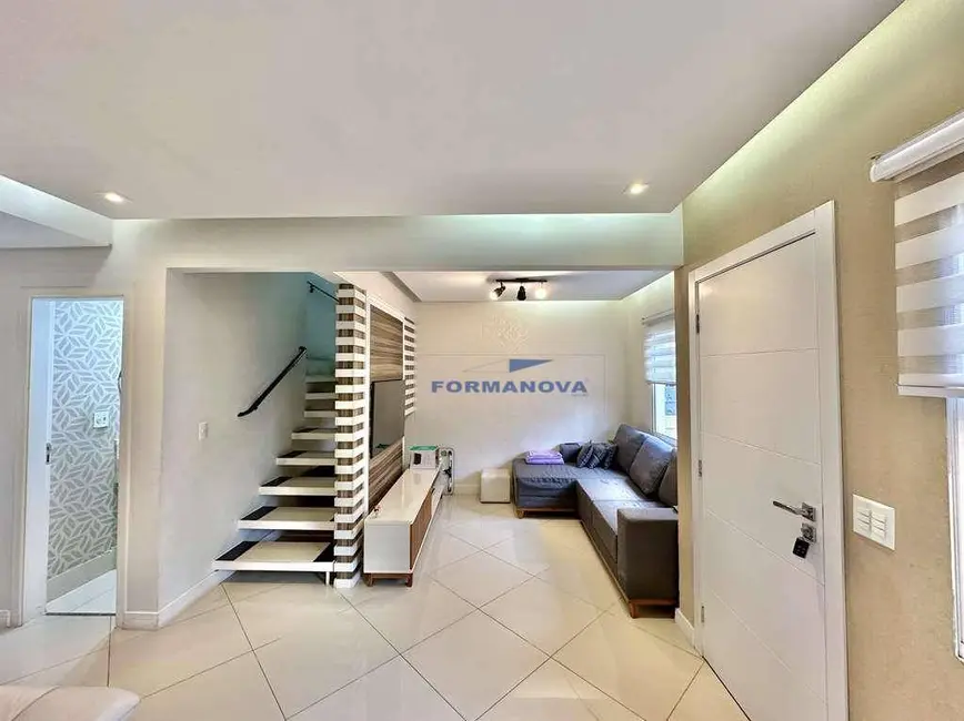 Foto 6 de Casa de Condomínio com 3 quartos à venda, 103m2 em Jardim Passárgada I, Cotia - SP