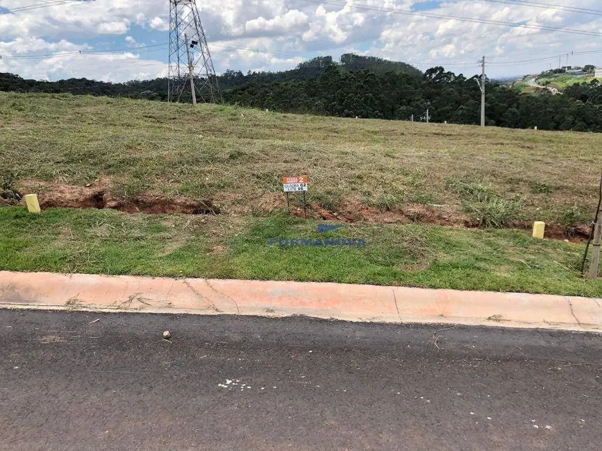 Foto 1 de Terreno / Lote à venda, 125m2 em Cotia - SP
