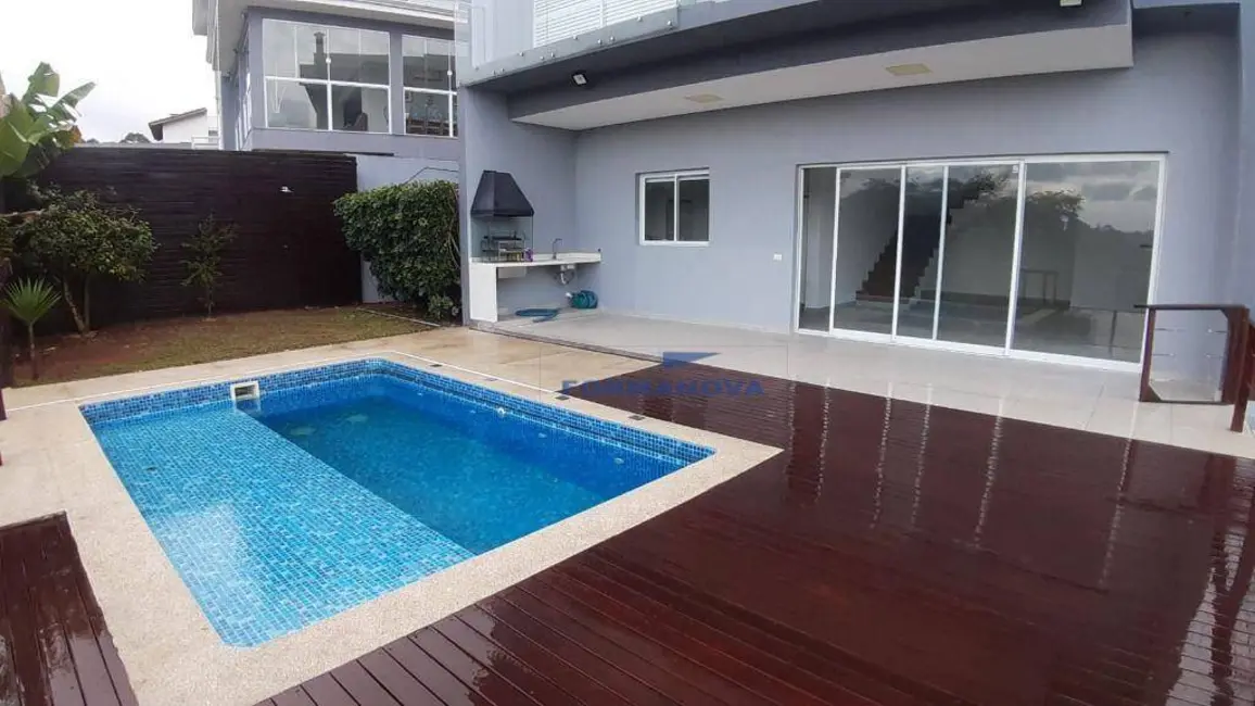 Foto 1 de Casa de Condomínio com 3 quartos para alugar, 520m2 em Pitas, Cotia - SP