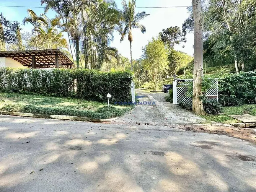Foto 4 de Casa de Condomínio com 3 quartos à venda e para alugar, 2000m2 em Algarve, Cotia - SP