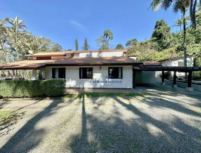 Foto 8 de Casa de Condomínio com 3 quartos à venda e para alugar, 2000m2 em Algarve, Cotia - SP
