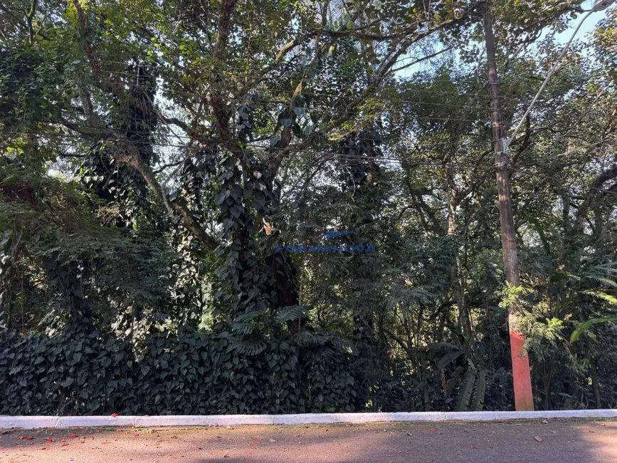 Terreno / Lote à venda, 1440m2 em Altos de São Fernando, Jandira - SP - imagem 4 Foto 4 de Terreno / Lote à venda, 1440m2 em Altos de São Fernando, Jandira - SP