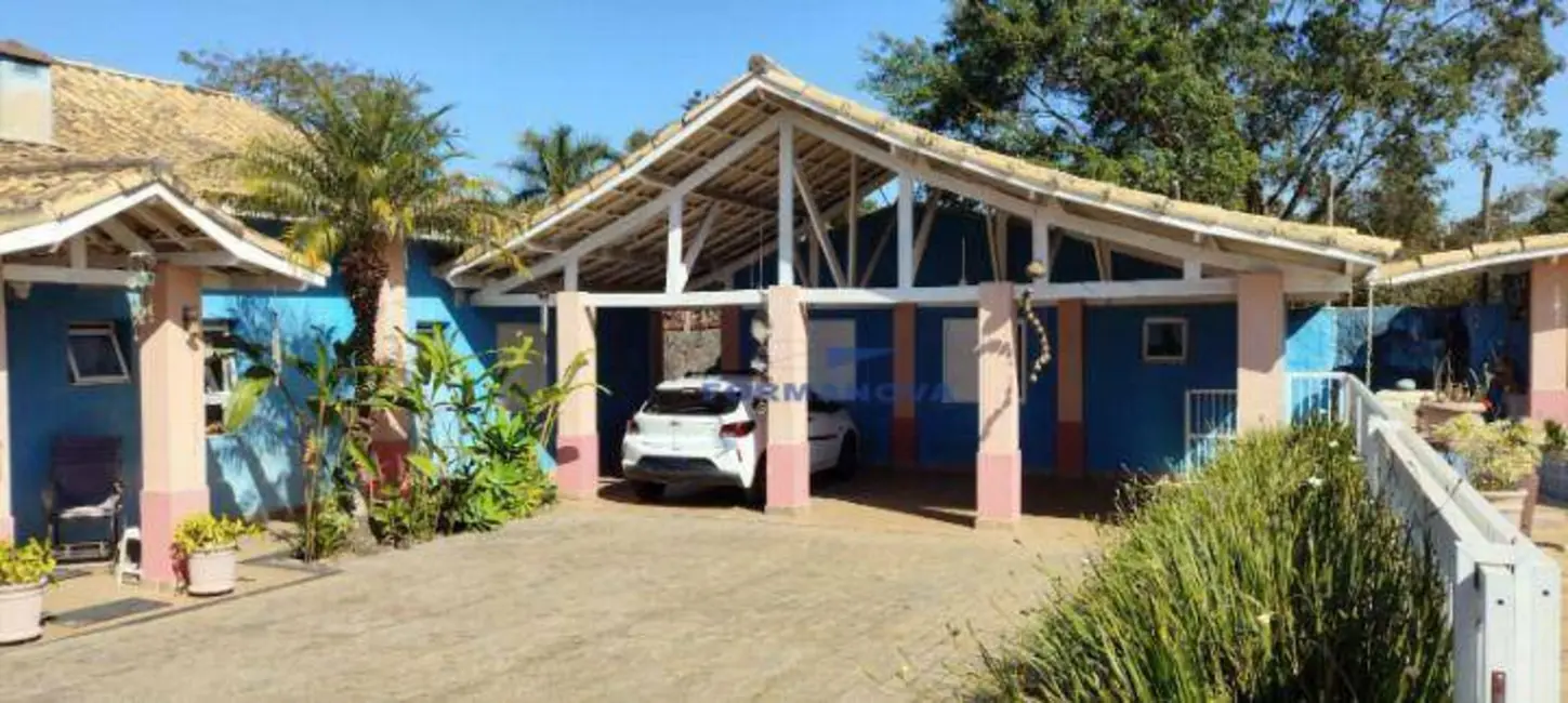 Foto 3 de Casa de Condomínio com 3 quartos à venda, 1050m2 em Pitas, Cotia - SP