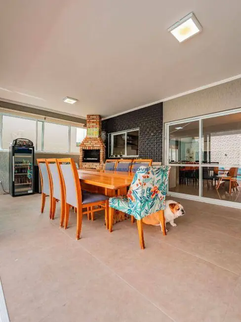 Foto 6 de Casa de Condomínio com 3 quartos à venda, 500m2 em Jardim Caiapiá, Cotia - SP