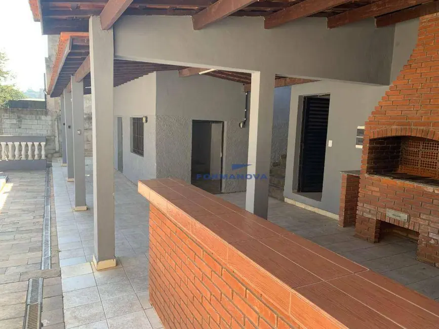 Casa com 4 quartos à venda e para alugar, 774m2 em Parque Rincão, Cotia - SP - imagem 9 Foto 9 de Casa com 4 quartos à venda e para alugar, 774m2 em Parque Rincão, Cotia - SP
