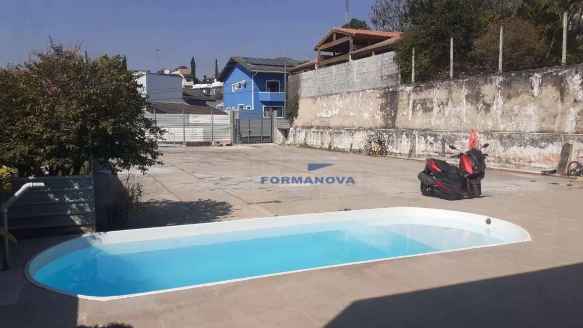 Foto 2 de Casa de Condomínio com 2 quartos à venda, 676m2 em Jardim do Golf I, Jandira - SP