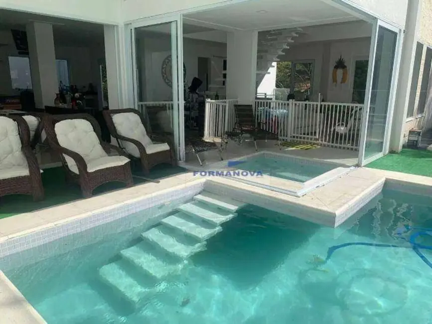 Foto 6 de Casa de Condomínio com 4 quartos à venda, 1000m2 em Altos de São Fernando, Jandira - SP