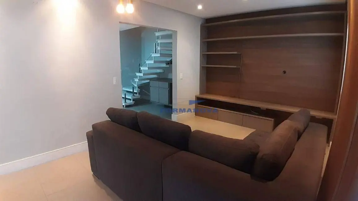 Foto 2 de Casa de Condomínio com 3 quartos à venda, 150m2 em Parque Rincão, Cotia - SP