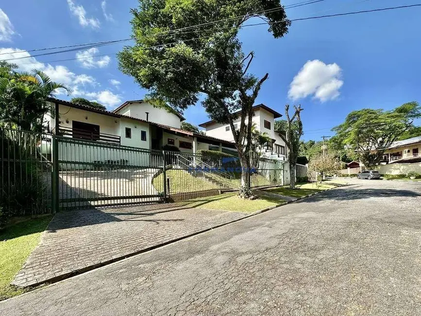 Casa de Condomínio com 4 quartos à venda, 736m2 em Pousada dos Bandeirantes, Carapicuiba - SP - imagem 3 Foto 3 de Casa de Condomínio com 4 quartos à venda, 736m2 em Pousada dos Bandeirantes, Carapicuiba - SP
