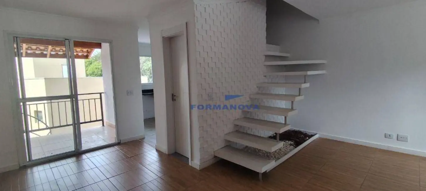 Foto 6 de Casa de Condomínio com 3 quartos à venda, 133m2 em Parque Monjolo, Cotia - SP
