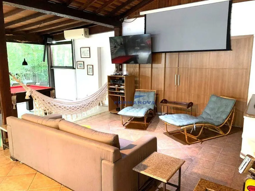 Foto 4 de Casa de Condomínio com 3 quartos à venda, 2152m2 em Granja Viana, Cotia - SP