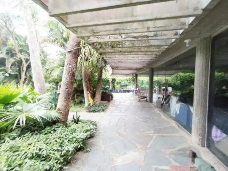 Foto 8 de Casa com 4 quartos à venda, 3200m2 em Vila Santo Antônio, Cotia - SP