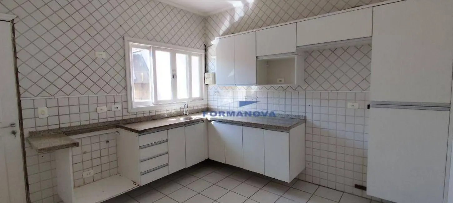 Casa de Condomínio com 2 quartos à venda, 135m2 em Parque Rincão, Cotia - SP - imagem 5 Foto 5 de Casa de Condomínio com 2 quartos à venda, 135m2 em Parque Rincão, Cotia - SP