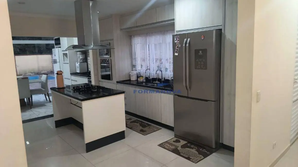 Casa de Condomínio com 4 quartos à venda, 360m2 em Vargem Grande Paulista - SP - imagem 9 Foto 9 de Casa de Condomínio com 4 quartos à venda, 360m2 em Vargem Grande Paulista - SP