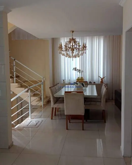 Casa de Condomínio com 4 quartos à venda, 360m2 em Vargem Grande Paulista - SP - imagem 5 Foto 5 de Casa de Condomínio com 4 quartos à venda, 360m2 em Vargem Grande Paulista - SP