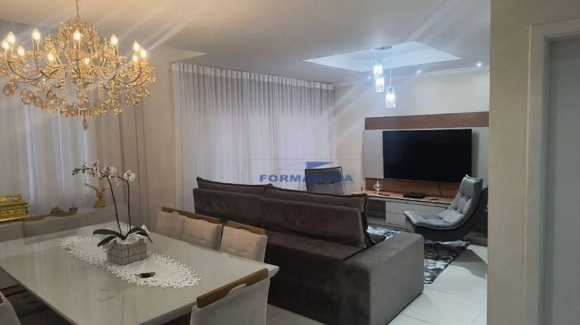 Casa de Condomínio com 4 quartos à venda, 360m2 em Vargem Grande Paulista - SP - imagem 4 Foto 4 de Casa de Condomínio com 4 quartos à venda, 360m2 em Vargem Grande Paulista - SP