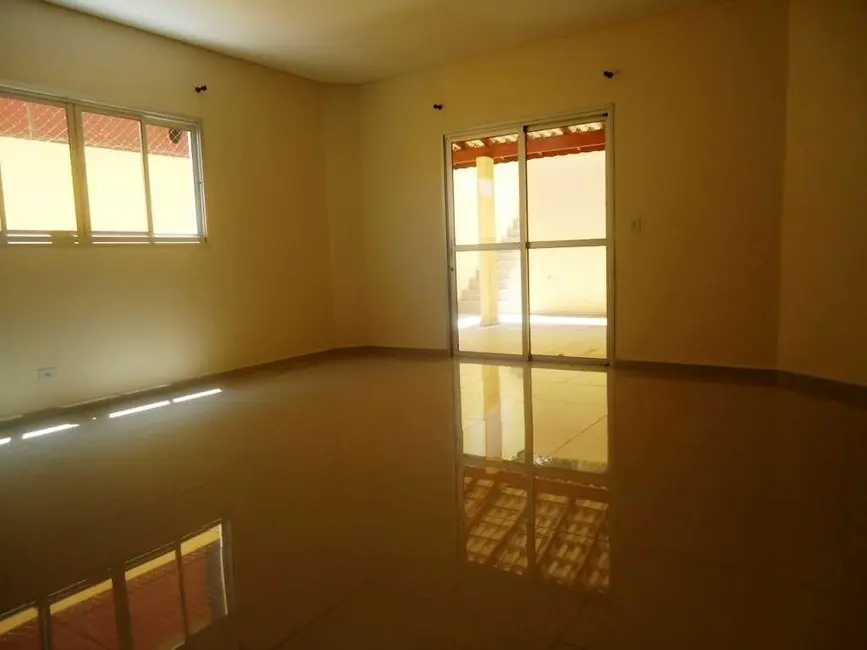 Foto 7 de Casa de Condomínio com 3 quartos para alugar, 500m2 em Jardim Ipês, Cotia - SP