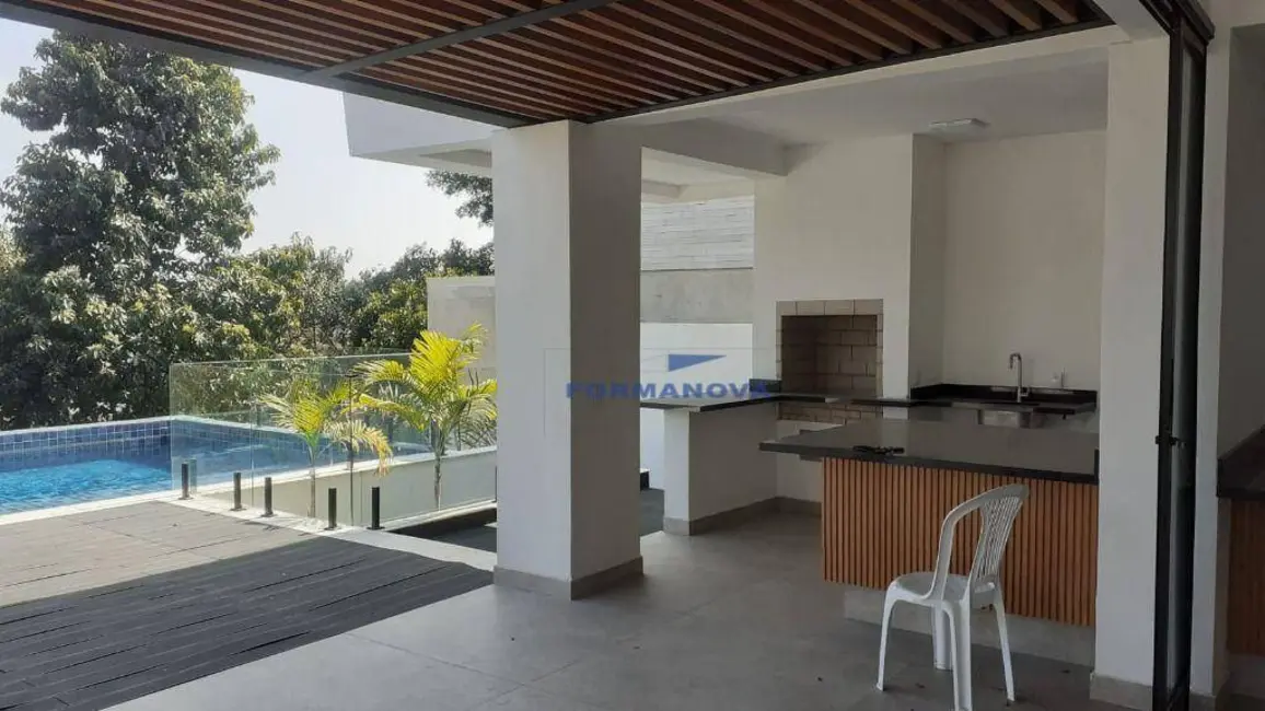 Casa de Condomínio com 5 quartos à venda, 545m2 em Chácara dos Lagos, Carapicuiba - SP - imagem 6 Foto 6 de Casa de Condomínio com 5 quartos à venda, 545m2 em Chácara dos Lagos, Carapicuiba - SP