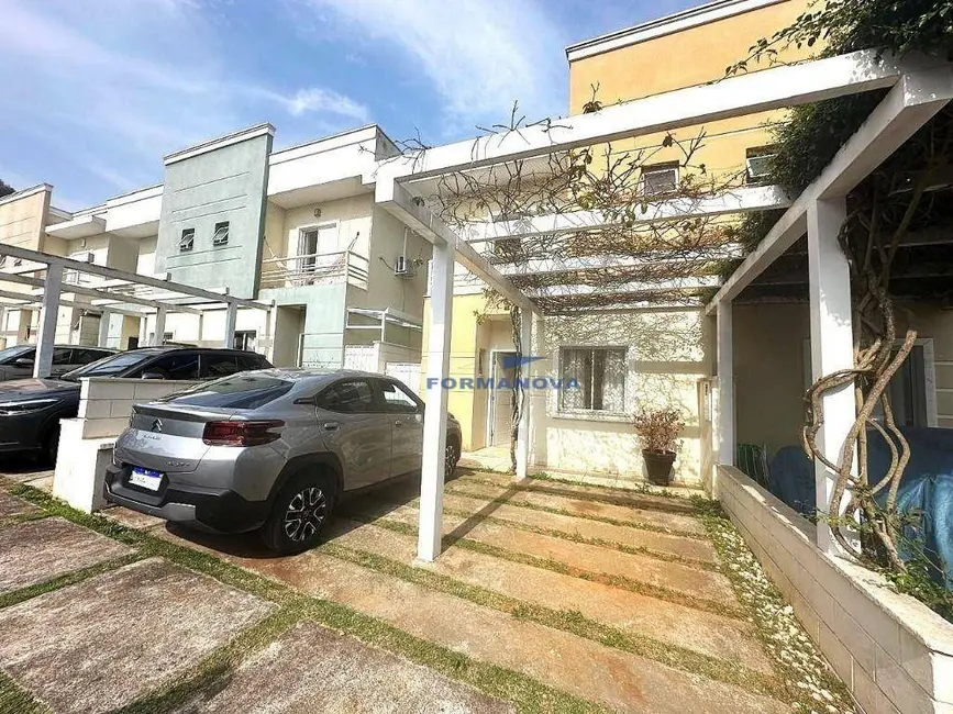 Casa de Condomínio com 3 quartos à venda, 133m2 em Jardim Belizário, Cotia - SP - imagem 2 Foto 2 de Casa de Condomínio com 3 quartos à venda, 133m2 em Jardim Belizário, Cotia - SP