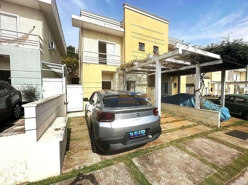 Casa de Condomínio com 3 quartos à venda, 133m2 em Jardim Belizário, Cotia - SP - imagem 3 Foto 3 de Casa de Condomínio com 3 quartos à venda, 133m2 em Jardim Belizário, Cotia - SP