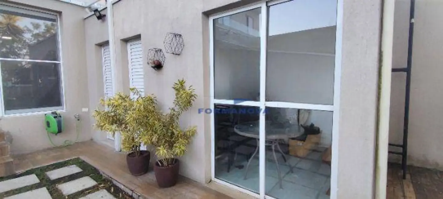 Foto 5 de Casa de Condomínio com 3 quartos à venda, 252m2 em Pitas, Cotia - SP