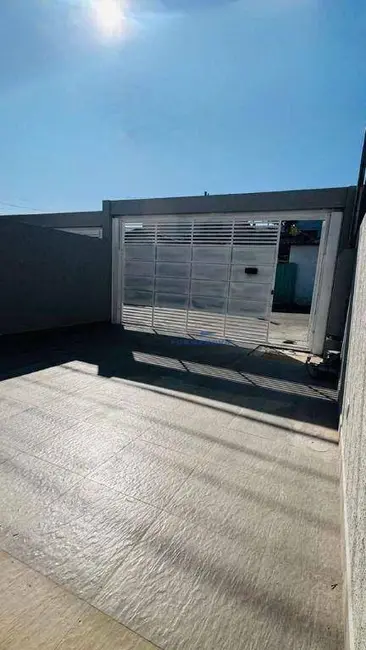 Casa com 3 quartos à venda, 150m2 em Parque São George, Cotia - SP - imagem 3 Foto 3 de Casa com 3 quartos à venda, 150m2 em Parque São George, Cotia - SP