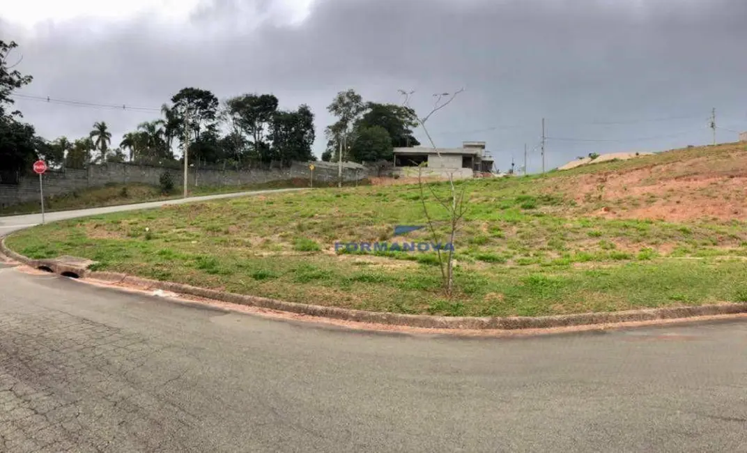 Foto 1 de Terreno / Lote à venda, 435m2 em Parque Dom Henrique, Cotia - SP