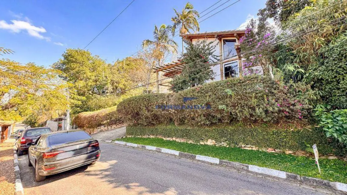 Foto 3 de Casa de Condomínio com 3 quartos à venda, 1494m2 em Vila Santo Antônio, Cotia - SP