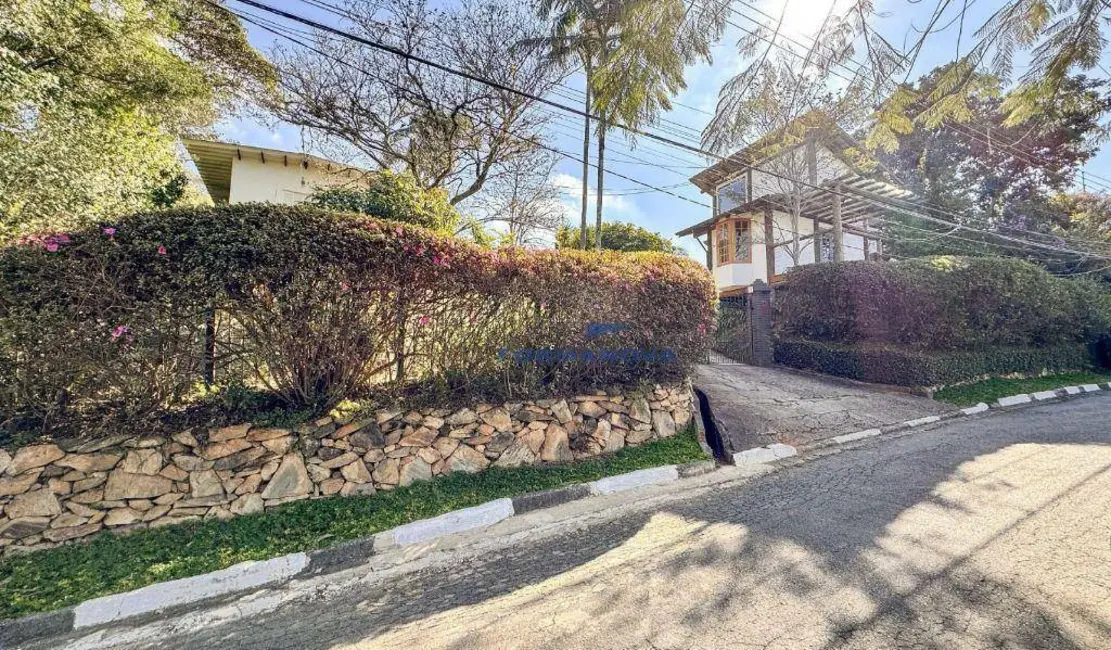 Foto 1 de Casa de Condomínio com 3 quartos à venda, 1494m2 em Vila Santo Antônio, Cotia - SP