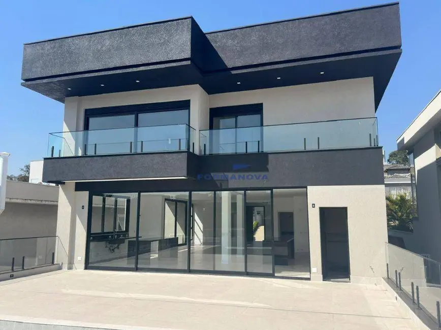 Foto 3 de Casa de Condomínio com 4 quartos à venda, 540m2 em Jardim do Golf I, Jandira - SP