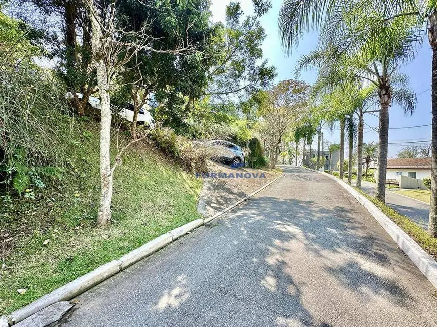 Casa de Condomínio com 4 quartos à venda, 1000m2 em Residencial Euroville, Carapicuiba - SP - imagem 3 Foto 3 de Casa de Condomínio com 4 quartos à venda, 1000m2 em Residencial Euroville, Carapicuiba - SP