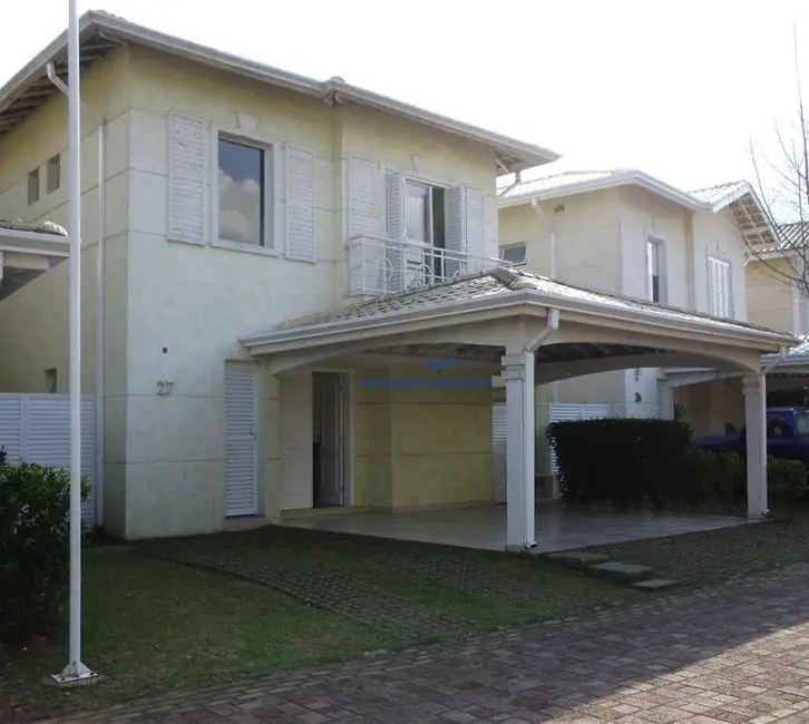 Foto 1 de Casa de Condomínio com 3 quartos à venda, 260m2 em Jardim Passárgada I, Cotia - SP