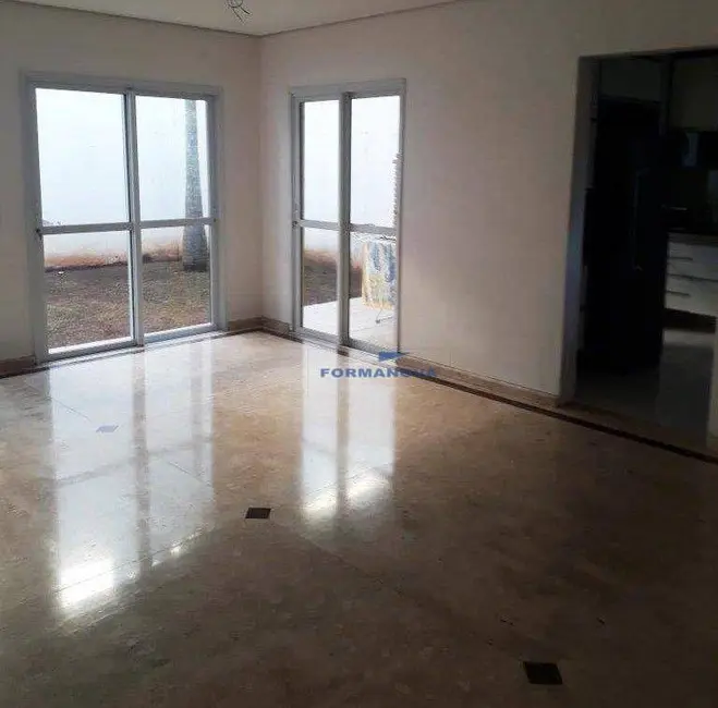 Foto 2 de Casa de Condomínio com 3 quartos à venda, 260m2 em Jardim Passárgada I, Cotia - SP