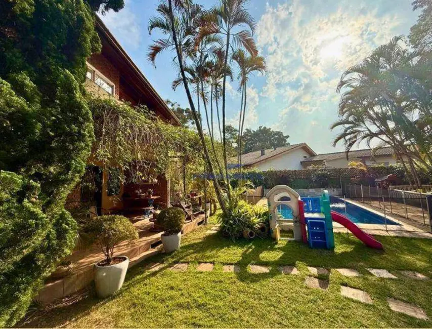 Foto 8 de Casa de Condomínio com 4 quartos à venda, 1890m2 em Vila de São Fernando, Cotia - SP