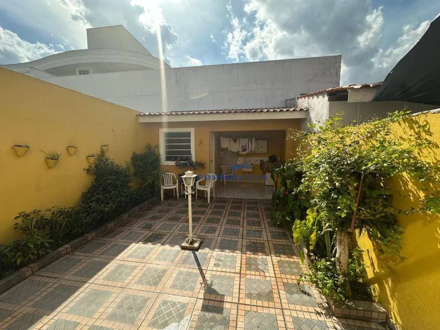 Foto 4 de Casa de Condomínio com 2 quartos à venda, 127m2 em Cotia - SP